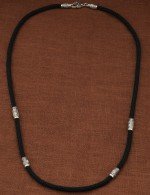 Шнурок шёлковый из белого золота 585 пробы c шёлковым шнурком