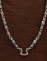 Цепь из белого золота c эмалью и эбеновым деревом