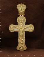 Крест из золота c бивнем мамонта