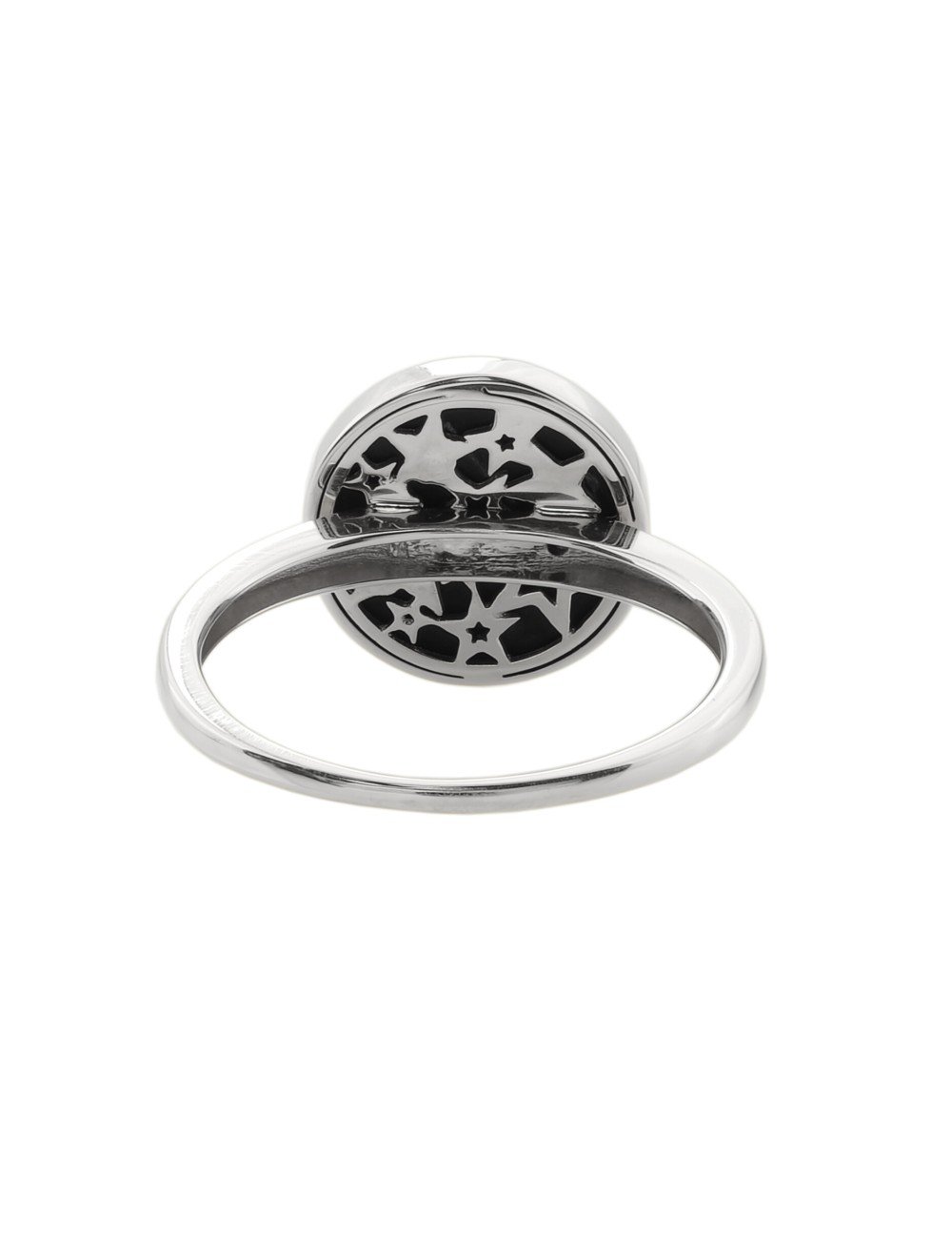 Кольцо из белого золота c бриллиантами и ониксом