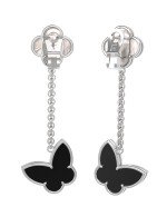 Серьги из белого золота c ониксом и перламутром