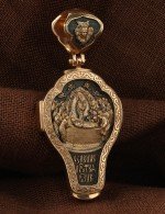 Крест из золота