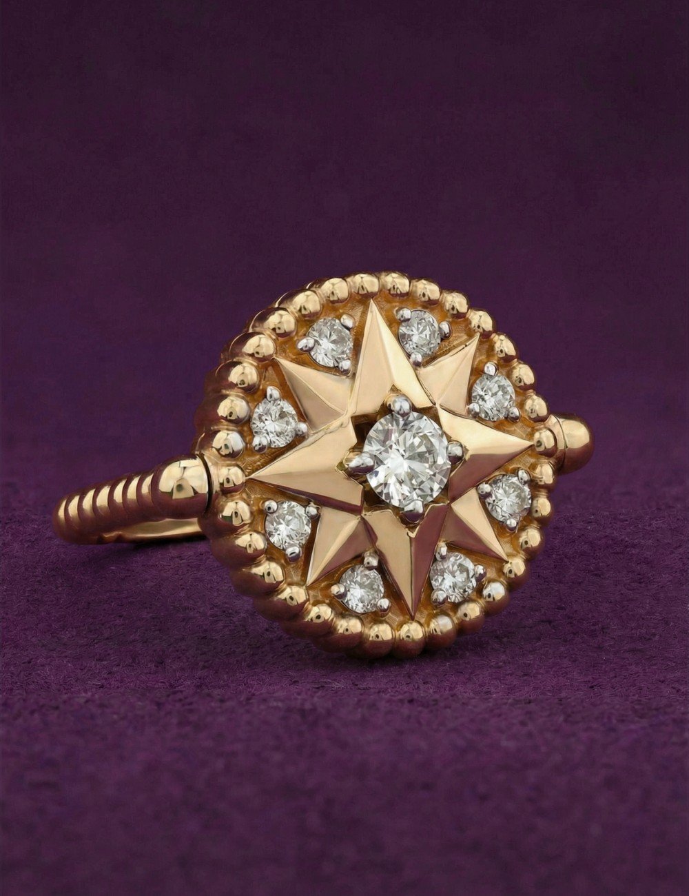 Кольцо из лимонного золота c бриллиантами