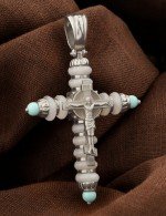 Крест из белого золота c бирюзой и кахолонгом