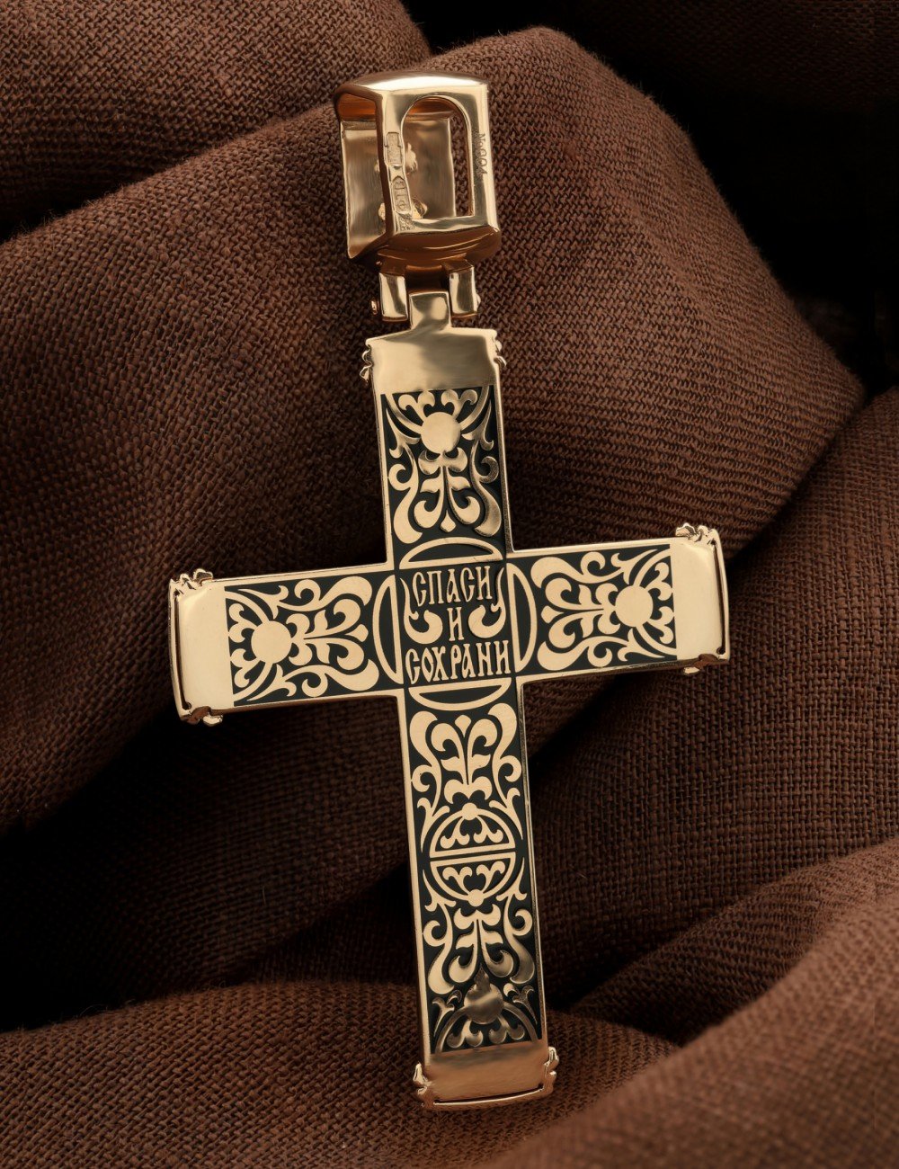 Крест из золота c эмалью и эбеновым деревом