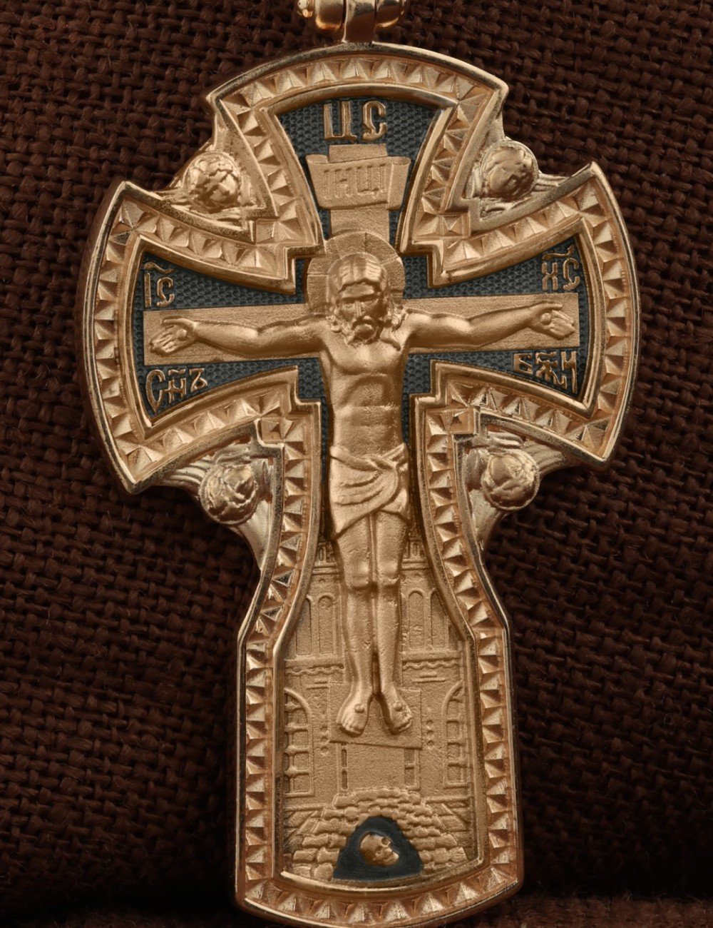 Крест из золота