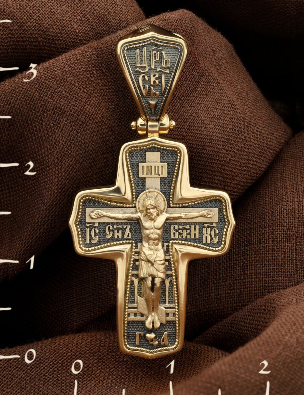 Крест из лимонного золота