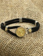 Браслет из серебра и золота c шёлковым шнурком