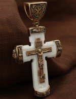 Крест из золота c бивнем мамонта