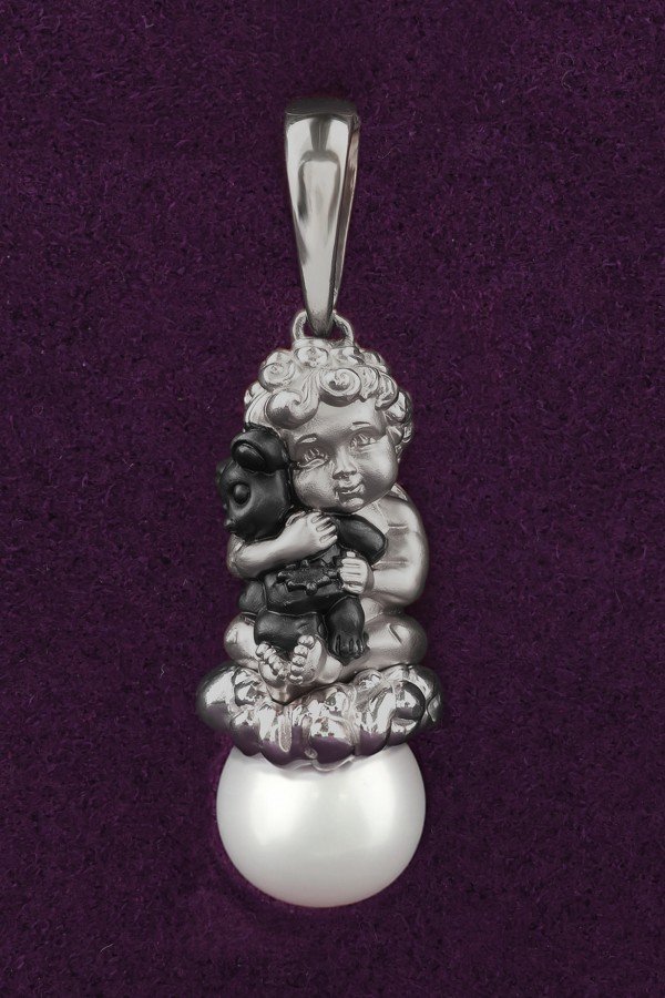 Подвеска из белого золота c жемчугом