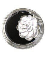 Кольцо из белого золота c ониксом и перламутром