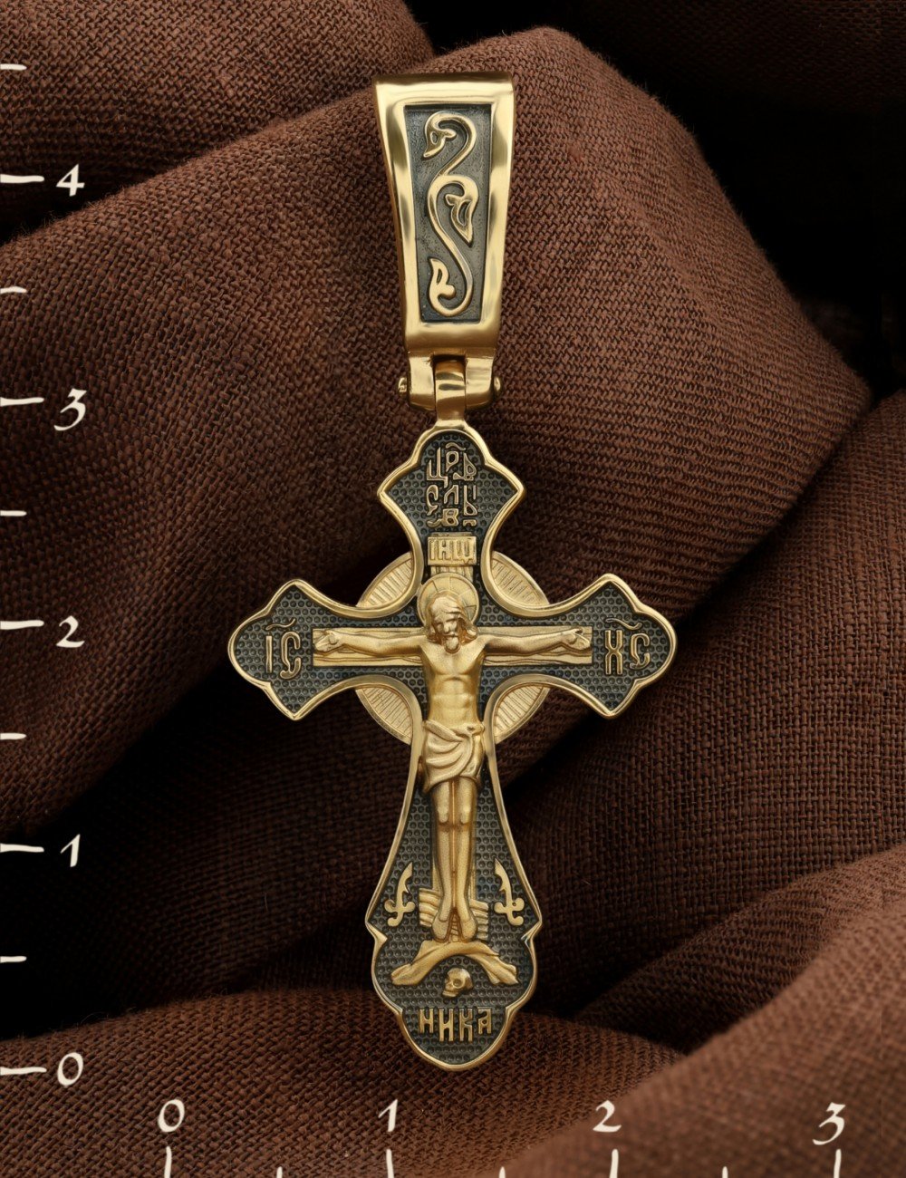 Крест из лимонного золота