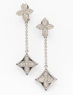 Серьги из белого золота c бриллиантами