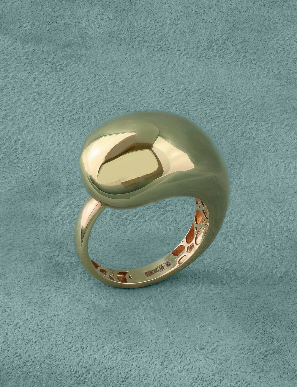 Кольцо из золота