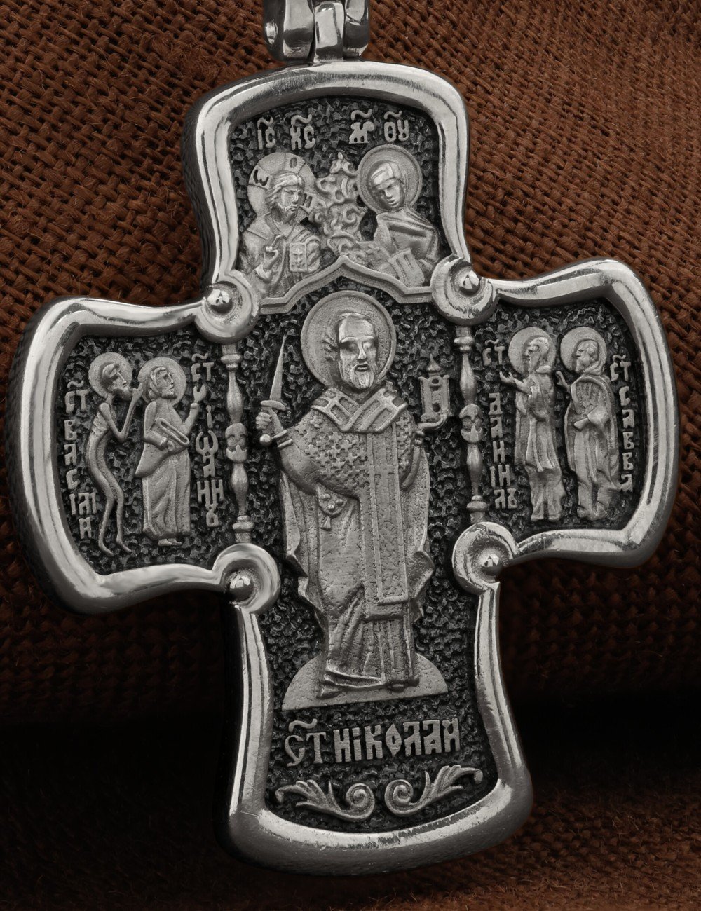 Крест из белого золота