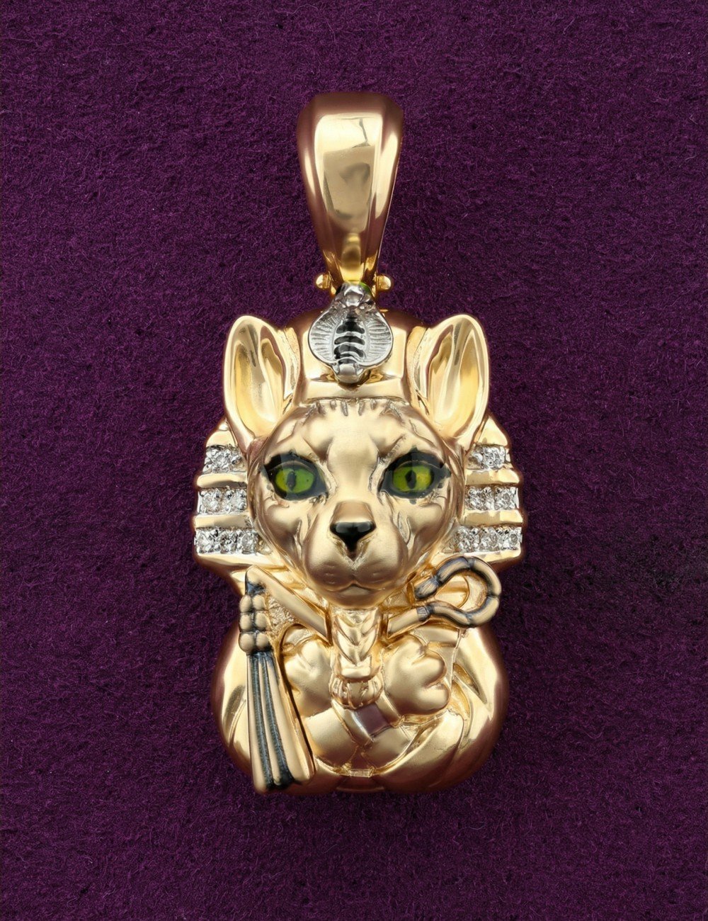 Подвеска из лимонного золота c эмалью, бриллиантами и рубином