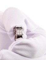 Подвеска из белого золота c бриллиантами