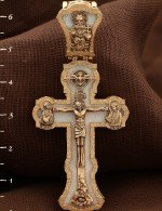 Крест из золота c бивнем мамонта