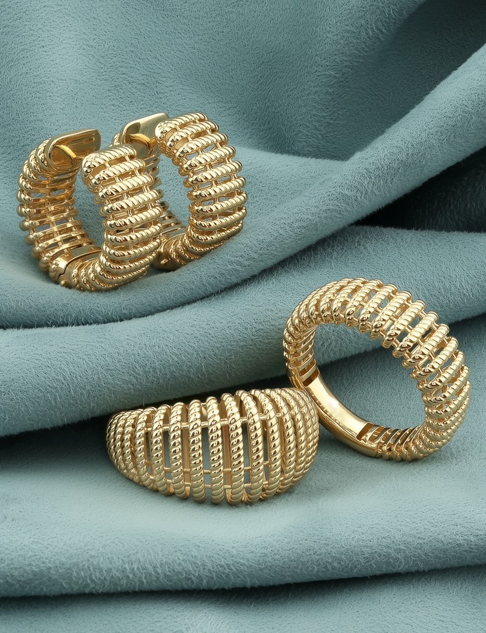 Серьги из золота