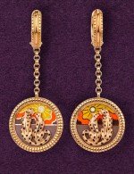 Серьги из золота c эмалью