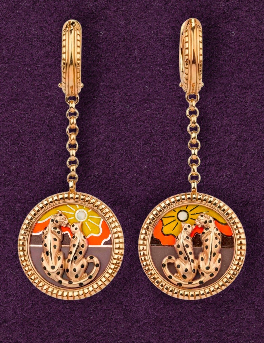 Серьги из золота c эмалью