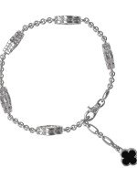 Браслет из белого золота c ониксом и перламутром