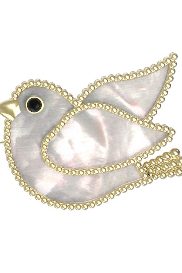 Брошь из лимонного золота c эмалью и перламутром