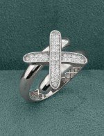 Кольцо из белого золота c бриллиантами