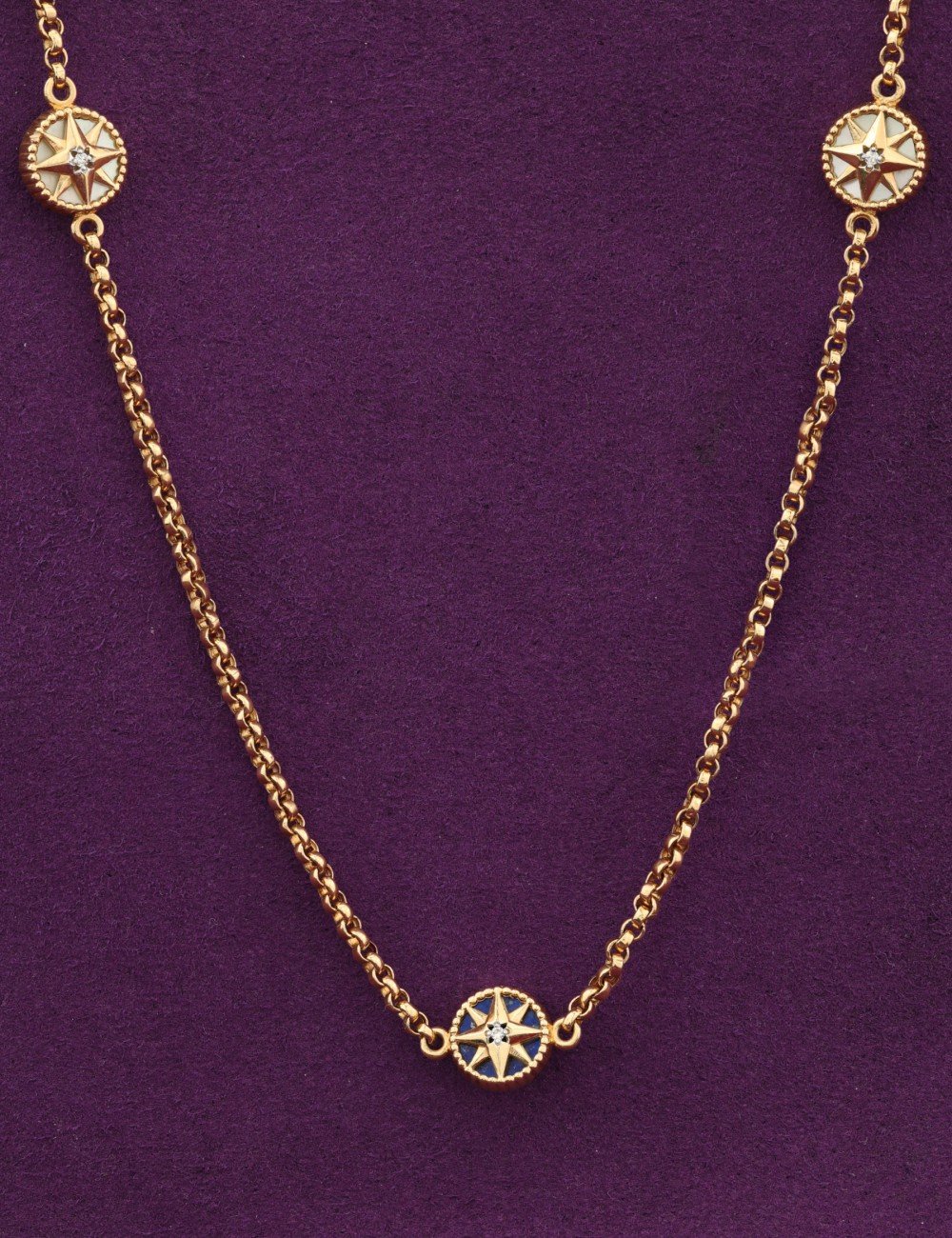 Колье из золота c бриллиантами, лазуритом и перламутром