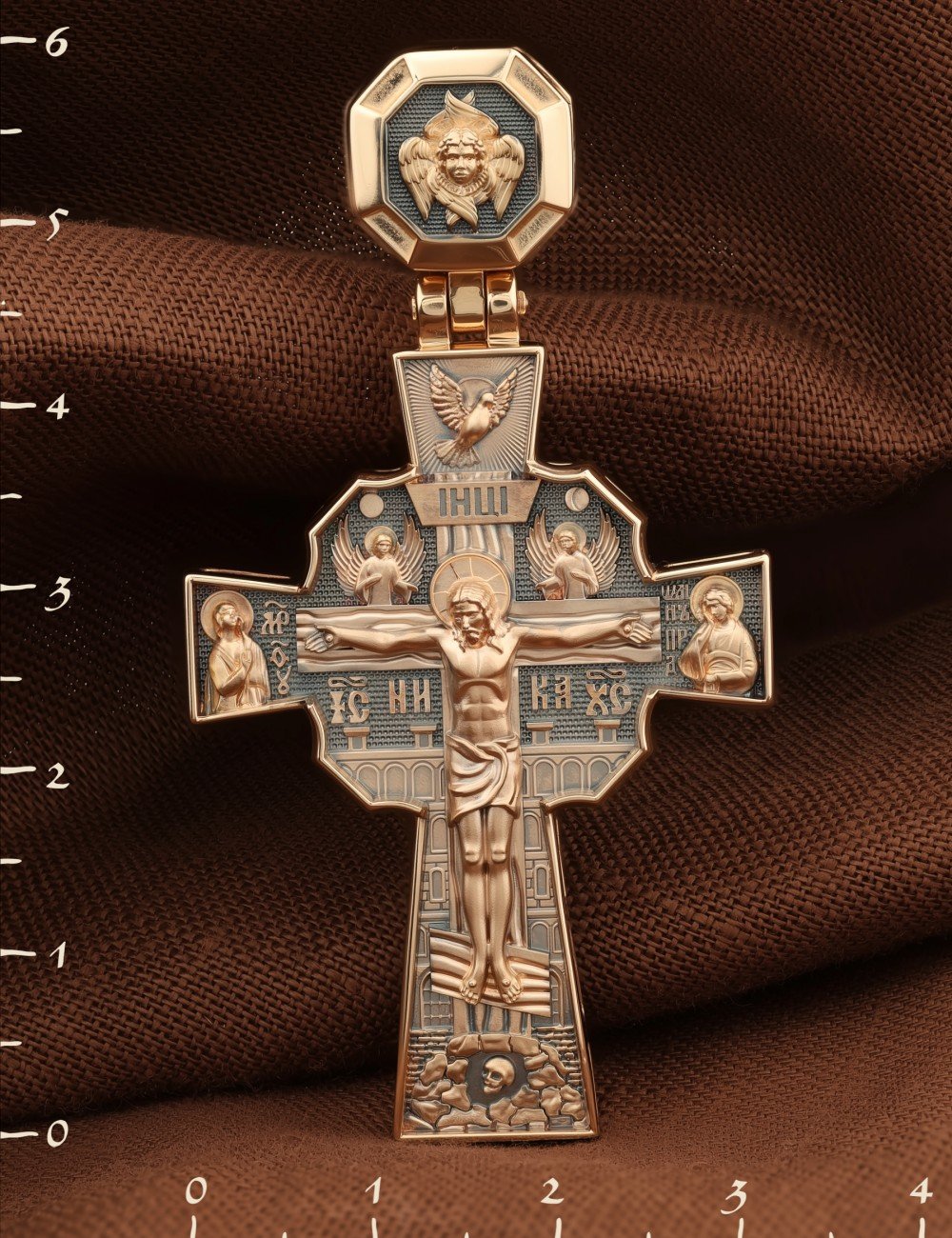 Крест из золота