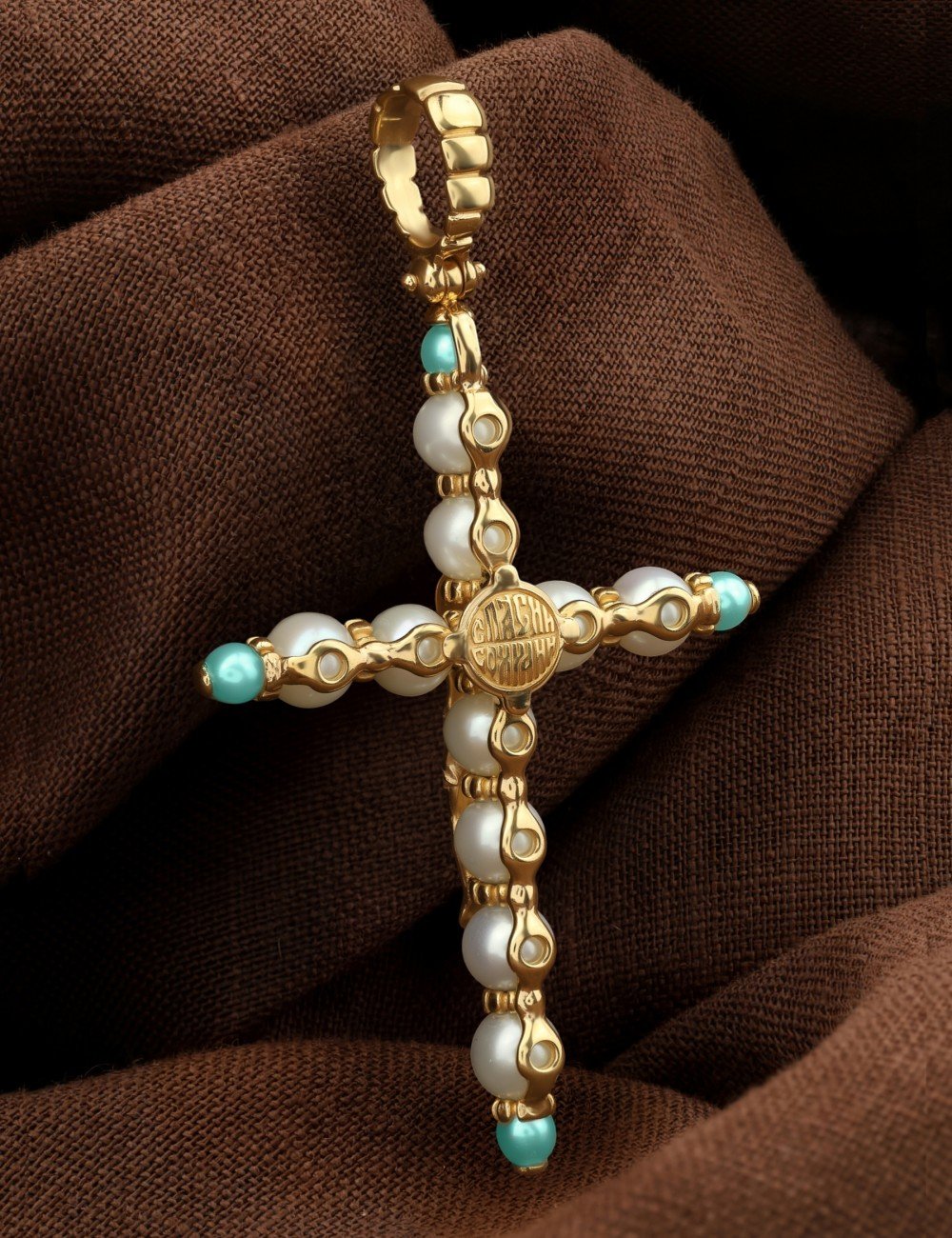 Крест из лимонного золота c жемчугом и бирюзой