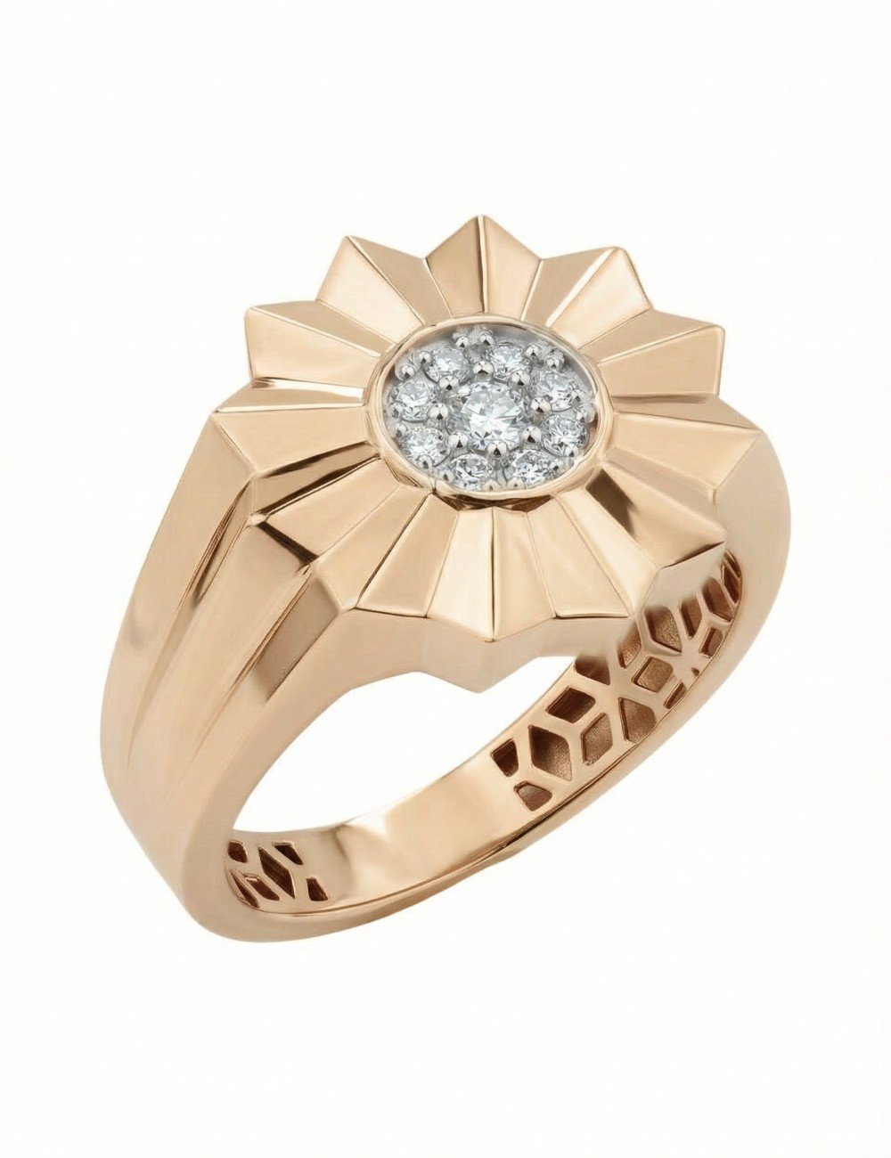 Кольцо из золота c бриллиантами