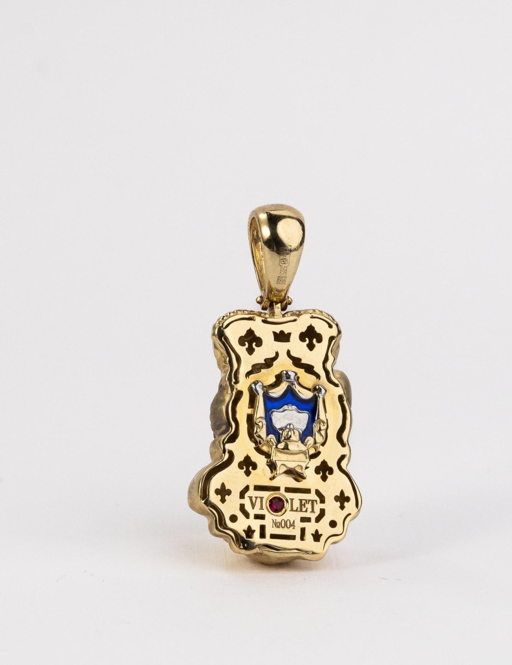 Подвеска из лимонного золота c эмалью, бриллиантами и рубином