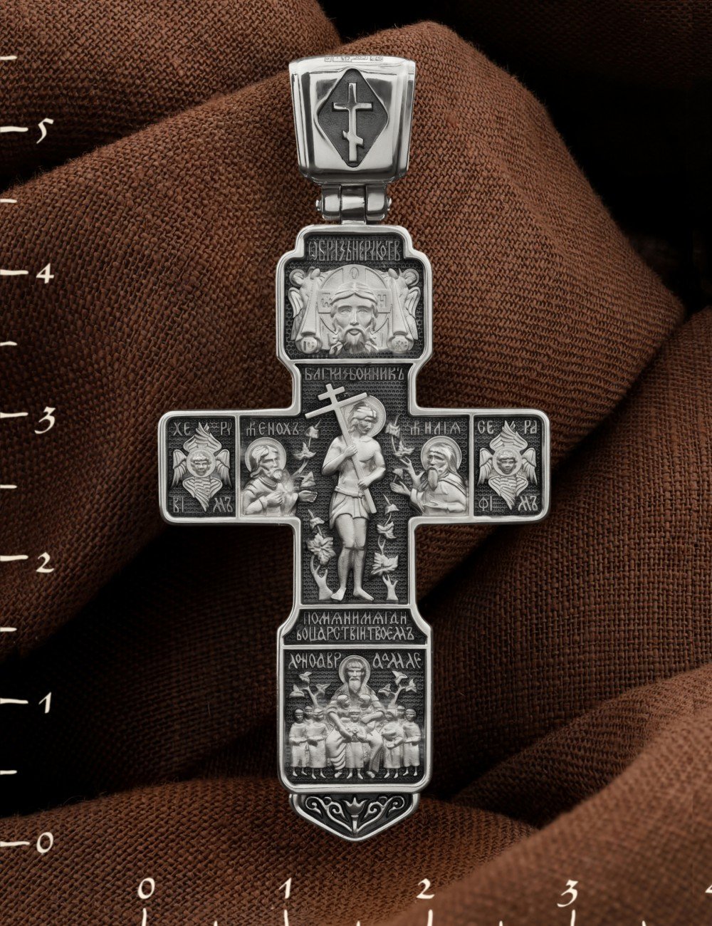 Крест из белого золота