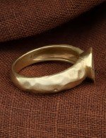 Кольцо из зелёного золота