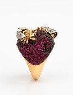 Кольцо из золота c эмалью и фианитом