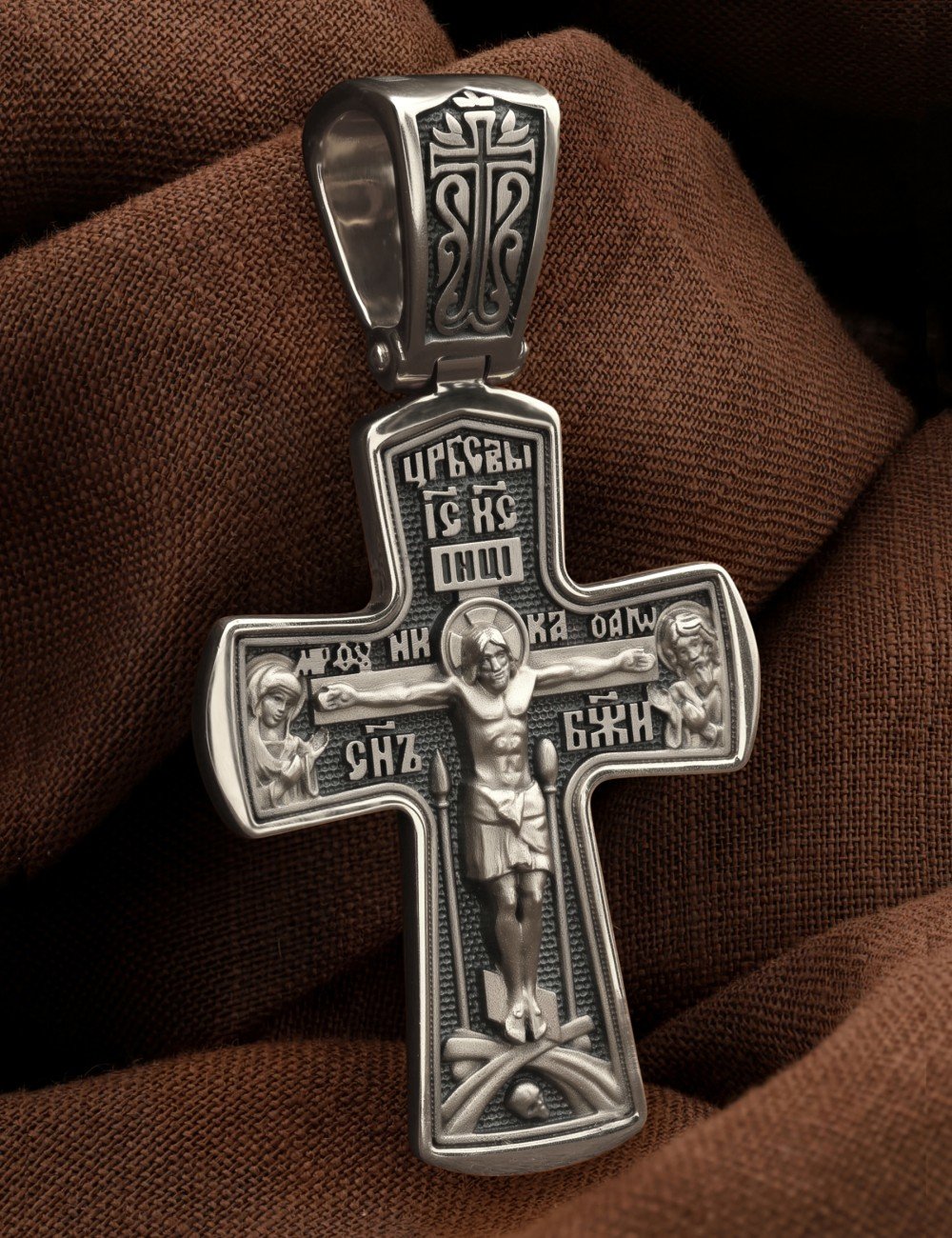 Крест из белого золота