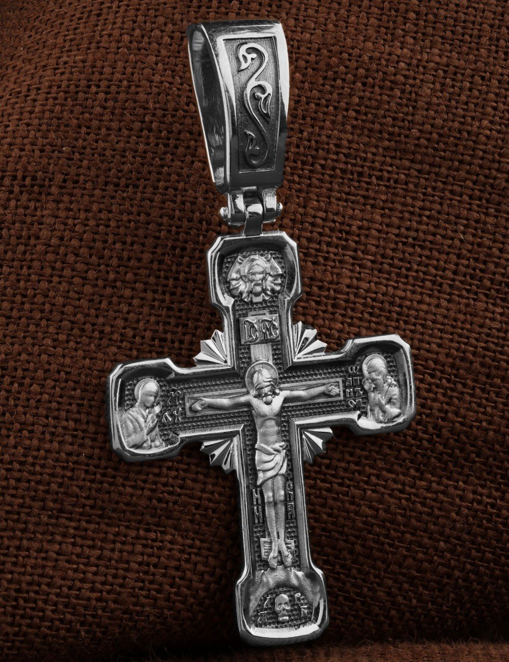 Крест из белого золота