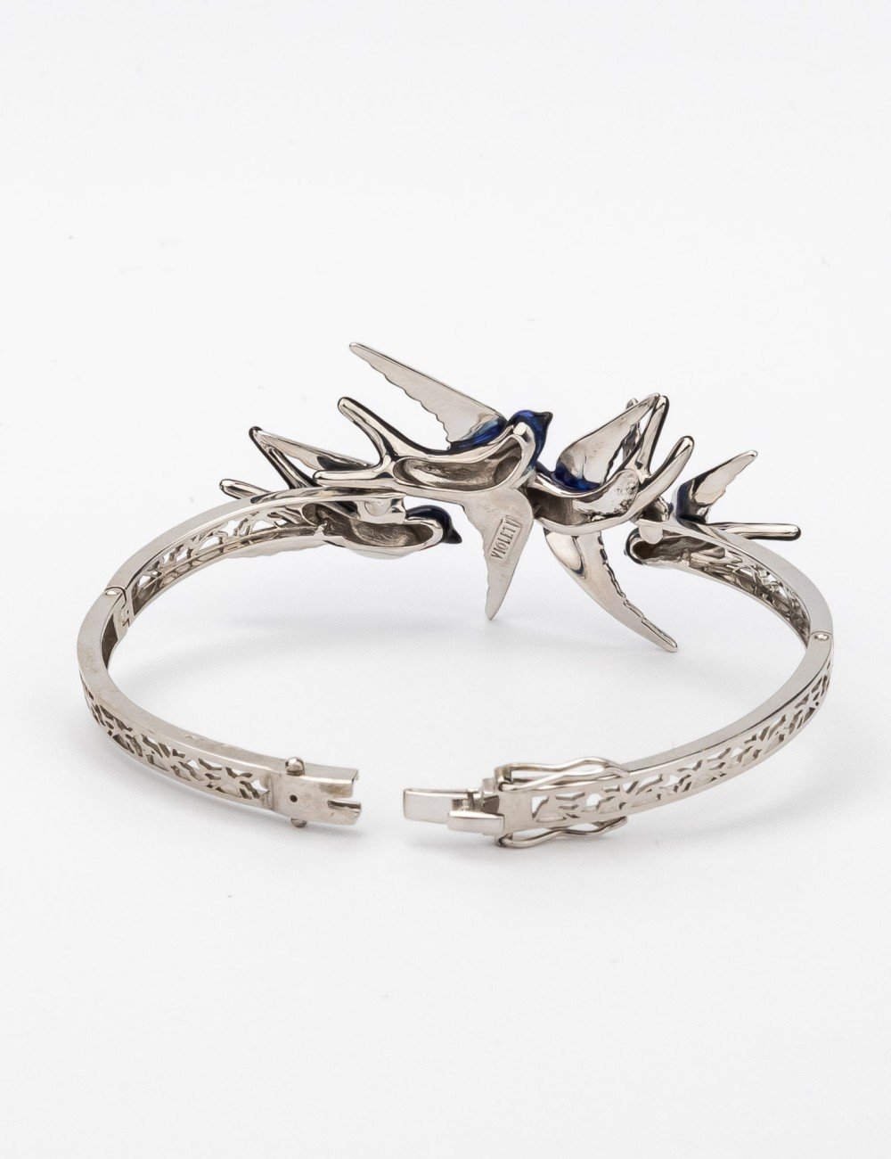 Браслет из белого золота c эмалью