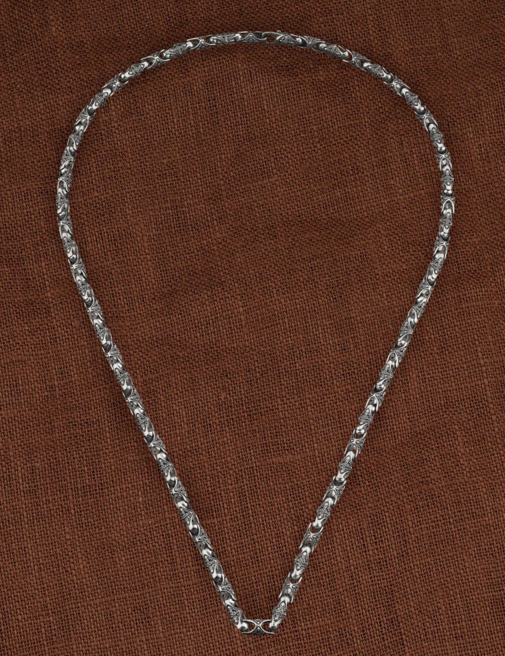 Цепь из белого золота