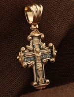 Крест из золота