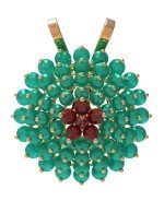 Подвеска из золота c гранатом, хризопразом и кораллом