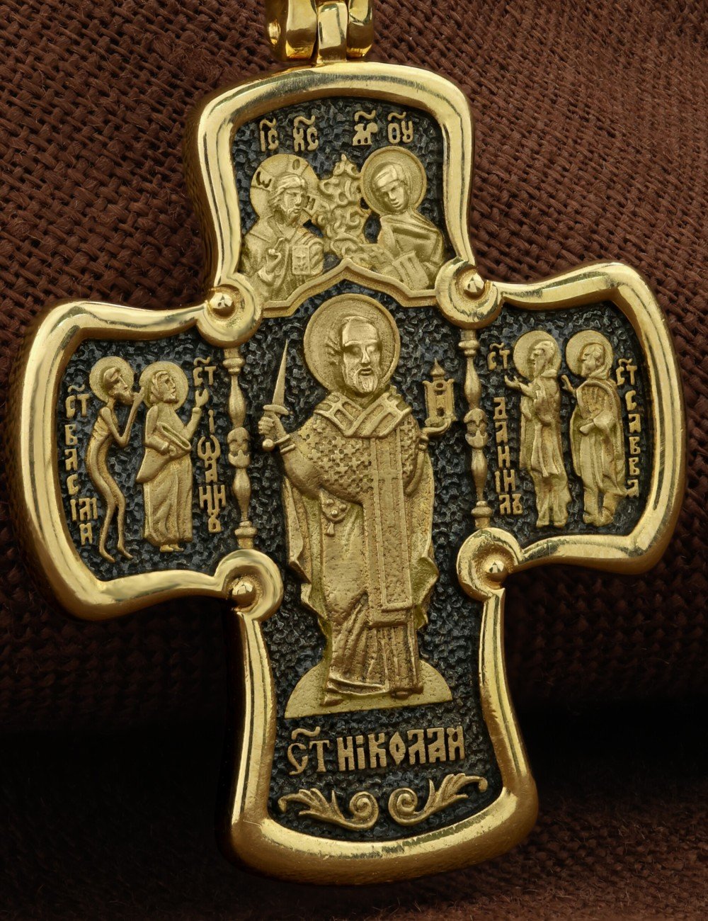 Крест из лимонного золота