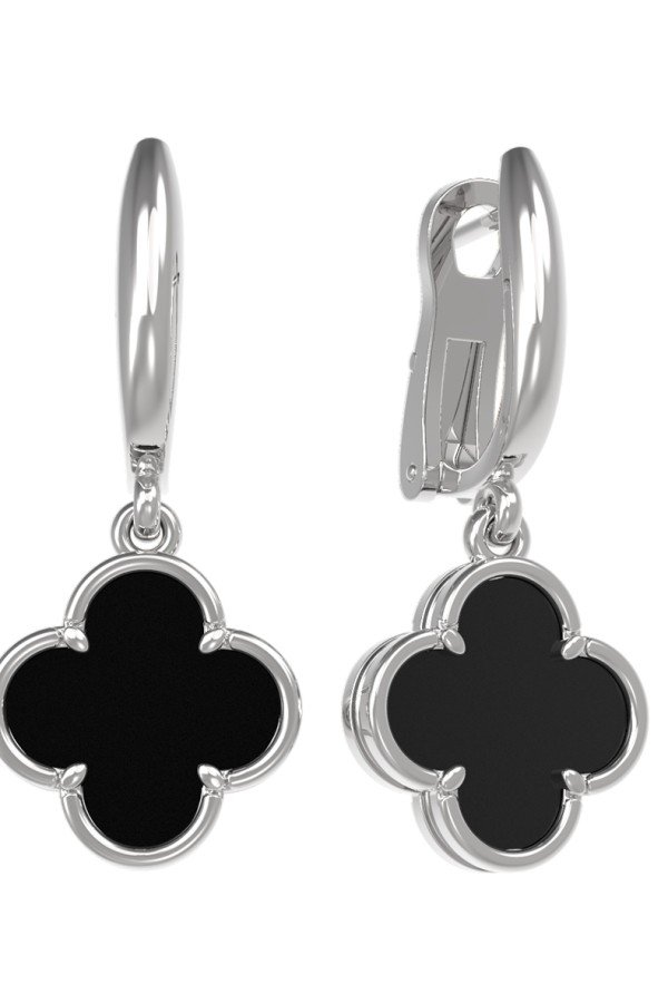 Серьги из белого золота c ониксом