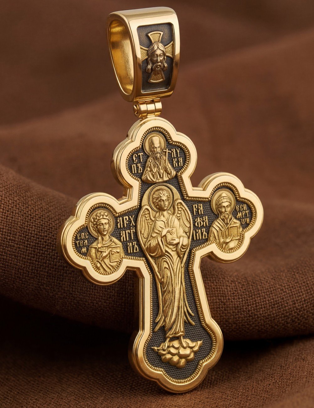 Крест из лимонного золота