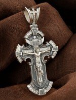 Крест из серебра 925 пробы c фианитом