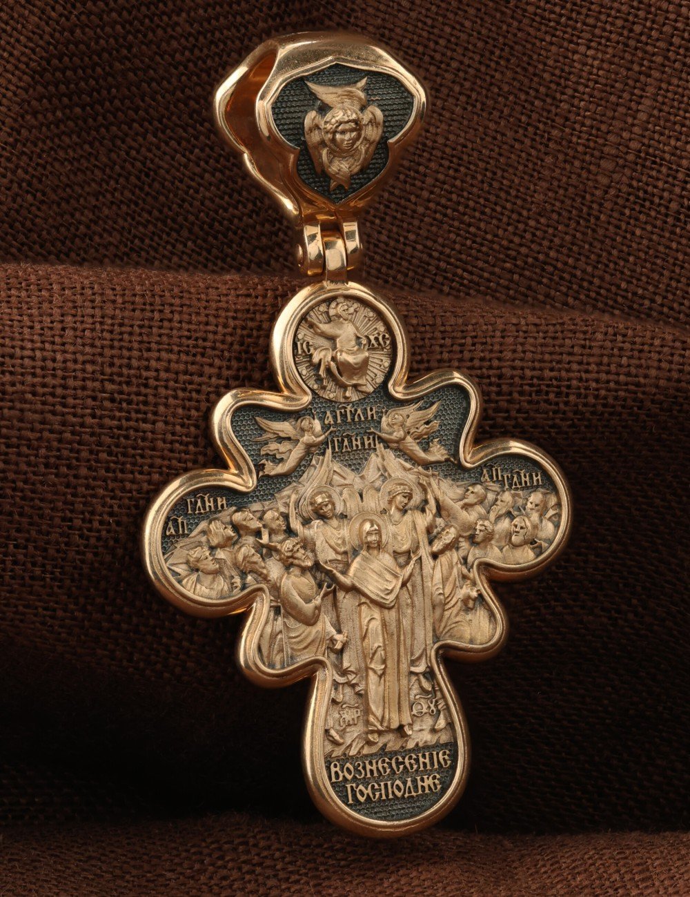 Крест из золота