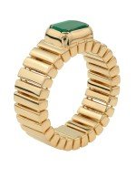 Кольцо из золота c малахитом