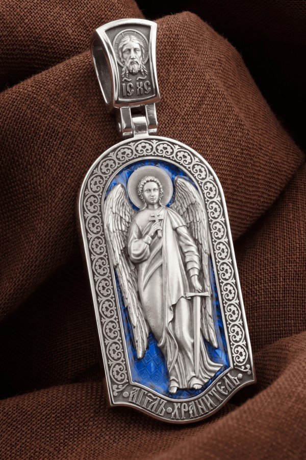 Образок из белого золота c эмалью