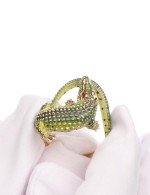 Кольцо из лимонного золота c эмалью